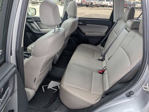 Used 2014 Subaru Forester 2.5i Limited image 12