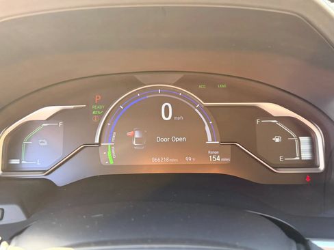Used 2018 Honda Clarity Touring image 18