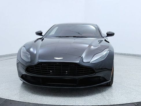 Used 2018 Aston Martin DB11 Coupe RWD image 8