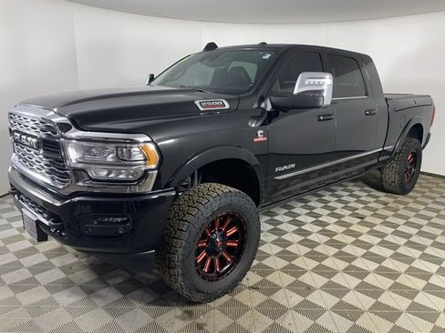 Used 2023 RAM 2500 Limited image 2