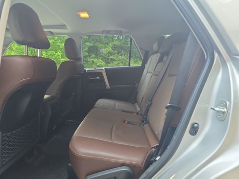 Used 2024 Toyota 4Runner Limited AWD/4WD image 13