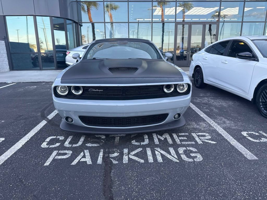 Used 2022 Dodge Challenger R/T w/ T/A Package RWD image 2