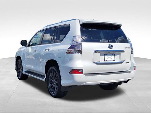 Used 2023 Lexus GX 460 Premium w/ Premium Plus Package AWD/4WD image 3