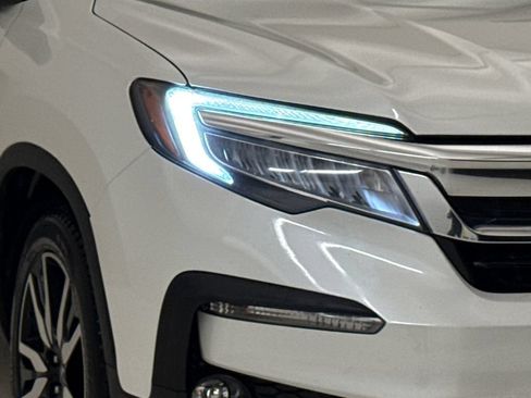 Used 2022 Honda Pilot Touring image 5