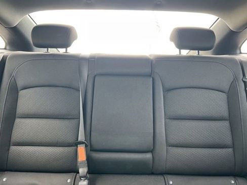 Used 2023 Chevrolet Malibu LT image 28