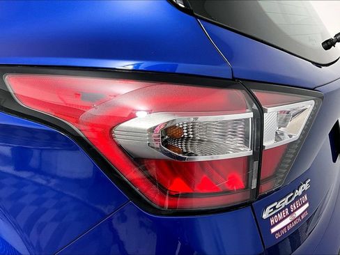 Used 2017 Ford Escape S FWD image 29