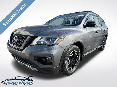 Used 2019 Nissan Pathfinder SL image 1