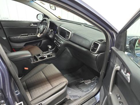 Used 2020 Kia Sportage LX w/ LX Popular Package AWD/4WD image 16