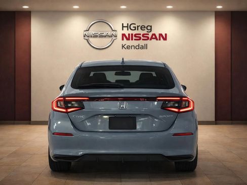 Used 2024 Honda Civic Sport image 6