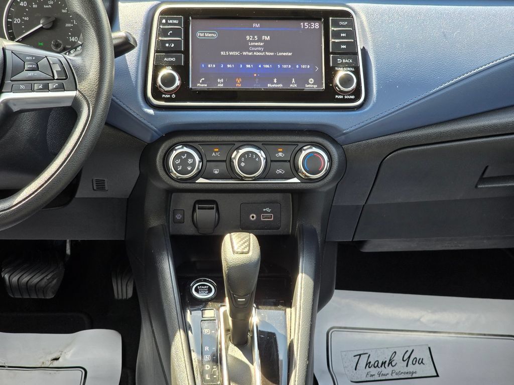 Used 2023 Nissan Versa SV FWD image 15