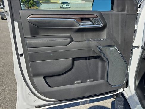 Used 2024 GMC Sierra 1500 SLT w/ SLT Premium Plus Package image 20