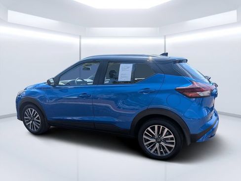 Used 2024 Nissan Kicks SV FWD image 5