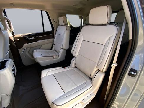 Used 2023 GMC Yukon Denali AWD/4WD image 21