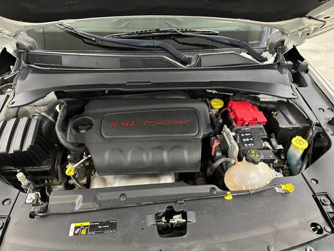 Used 2020 Jeep Compass High Altitude image 38