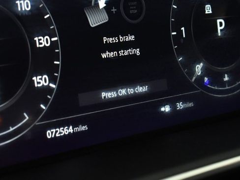 Used 2019 Land Rover Range Rover Sport HSE AWD/4WD image 31