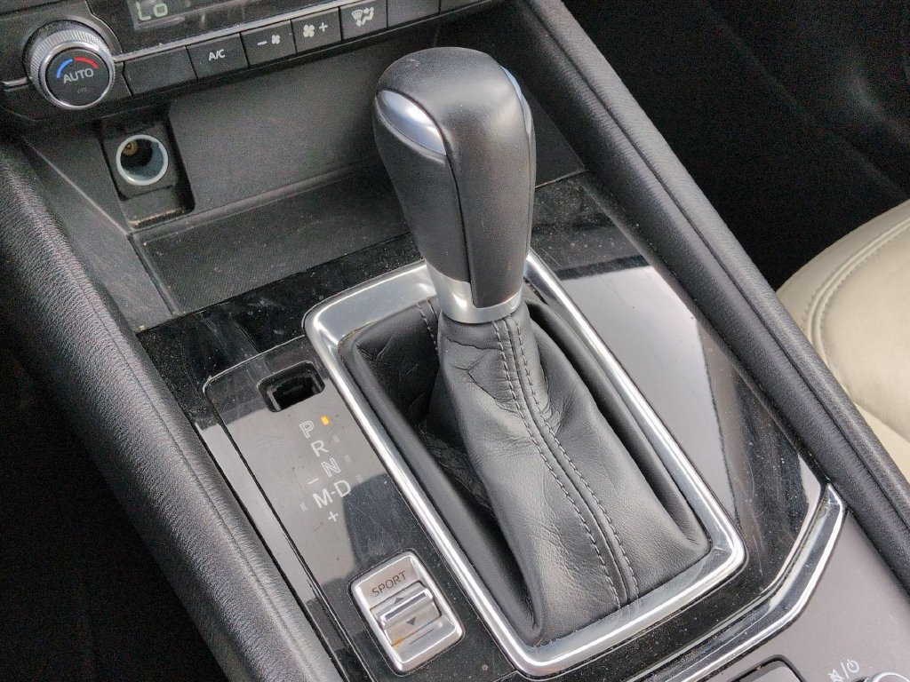 Used 2025 MAZDA CX-5 AWD 2.5 S w/ Preferred Package image 19