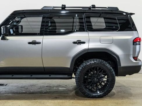 Used 2026 Lexus GX 550 AWD/4WD image 38