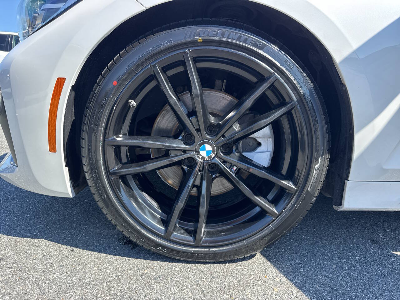 Used 2020 BMW 330i Sedan w/ M Sport Package RWD image 28