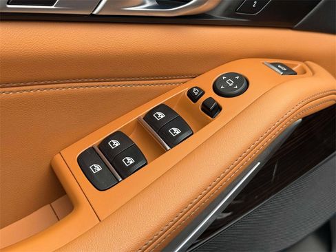 Certified 2023 BMW X5 xDrive45e w/ M Sport Package image 15