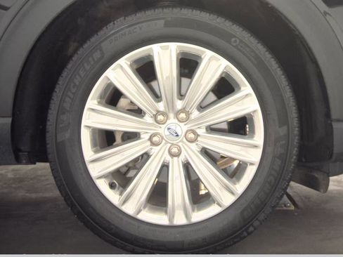 Used 2025 Ford Explorer Platinum w/ LUX Leather Package AWD/4WD image 15