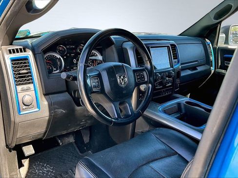 Certified 2018 RAM 1500 Sport w/ Hydro Blue Sport Package image 4