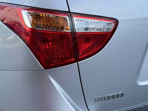 Used 2009 Hyundai Veracruz GLS image 10