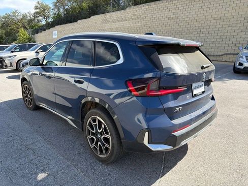 Used 2023 BMW X1 xDrive28i w/ Convenience Package AWD/4WD image 3