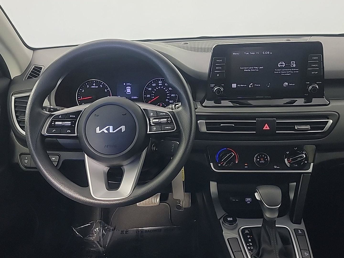 Certified 2023 Kia Seltos LX AWD/4WD image 19