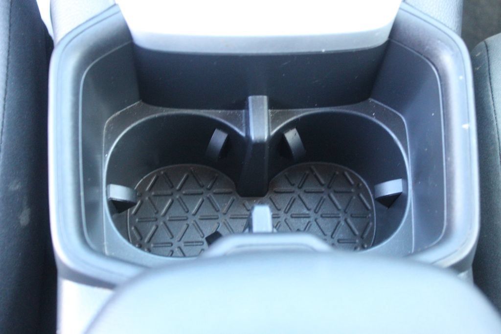 Used 2024 Toyota RAV4 LE AWD/4WD image 17