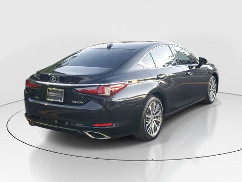 Used 2020 Lexus ES 350 w/ Premium Package image 6