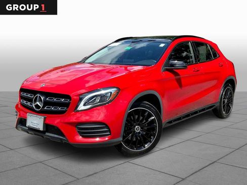 Used 2020 Mercedes-Benz GLA 250 4MATIC image 1