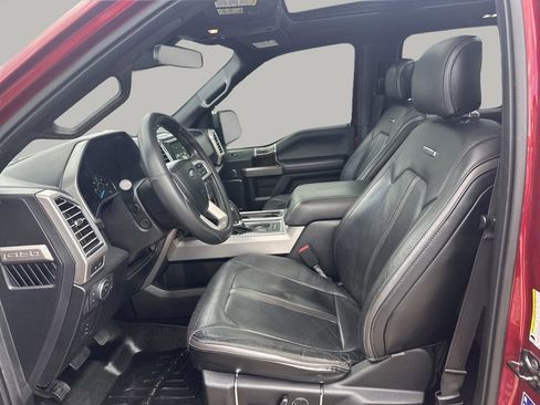 Used 2015 Ford F150 Platinum w/ Equipment Group 701A Luxury image 10