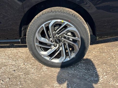 New 2026 Lincoln Navigator L Reserve image 9