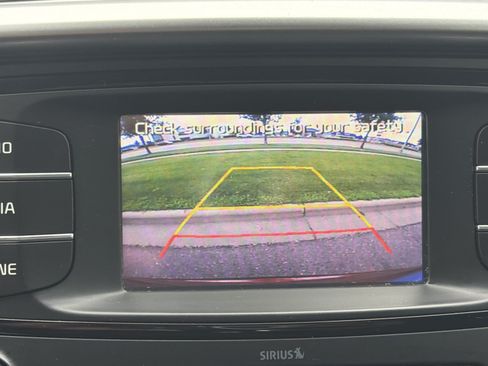 Used 2016 Kia Sorento FWD image 26