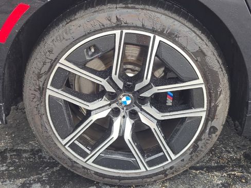 Used 2025 BMW 740i xDrive w/ Premium Package AWD/4WD image 15