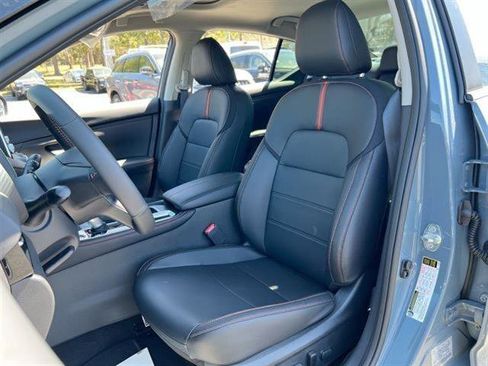 New 2025 Nissan Sentra SR w/ SR Premium Package image 11