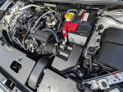 Used 2021 Nissan Sentra SV image 17