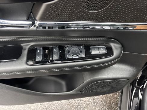 New 2026 Lincoln Corsair Grand Touring AWD/4WD image 13
