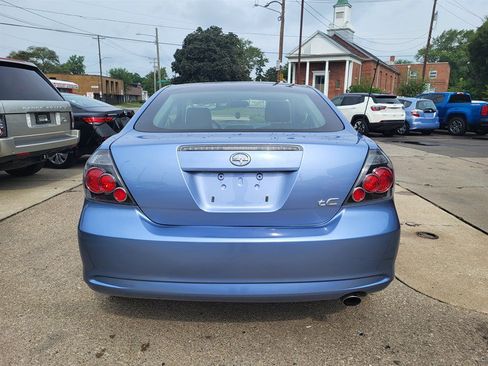 Used 2009 Scion tC FWD image 6