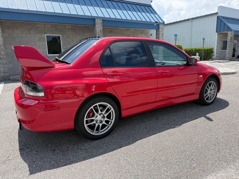 Used 2006 Mitsubishi Lancer Evolution AWD/4WD image 11