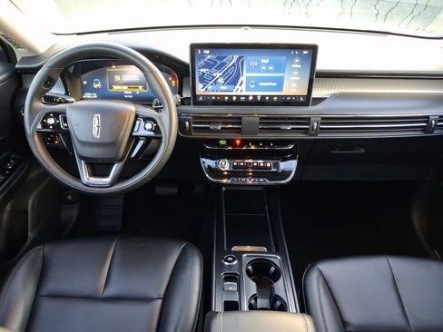 Certified 2023 Lincoln Corsair FWD image 7