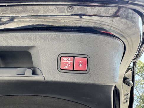 Certified 2019 Mercedes-Benz GLE 43 AMG 4MATIC Coupe image 26