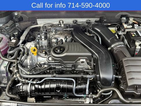 Used 2023 Volkswagen Taos SE FWD image 30