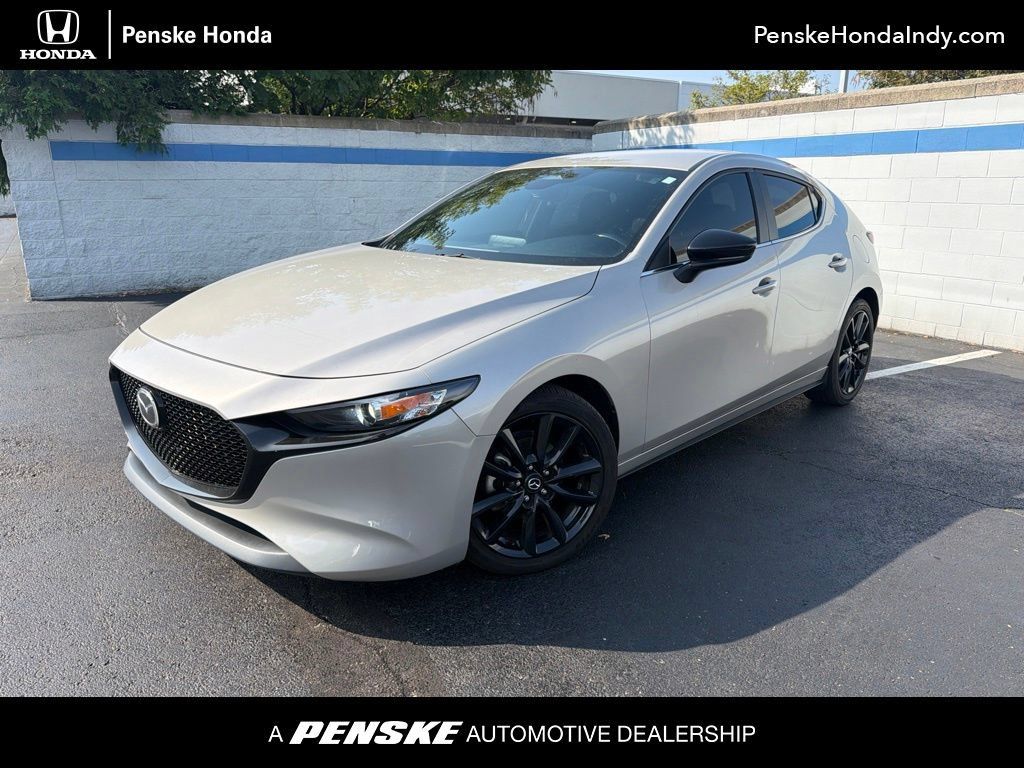 Used 2024 MAZDA MAZDA3 s FWD image 1