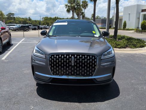 Certified 2024 Lincoln Corsair Grand Touring AWD/4WD image 9