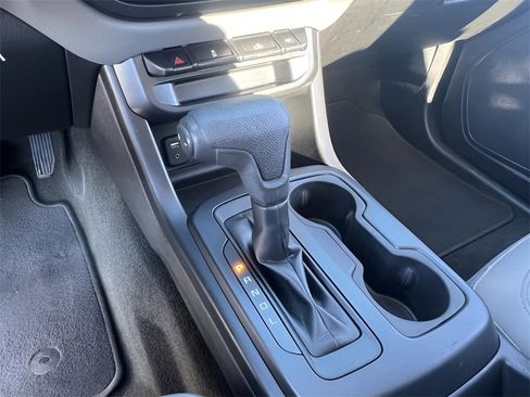 Used 2018 Chevrolet Colorado W/T w/ WT Convenience Package image 19