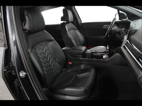 Used 2023 Kia Sportage X-Line w/ X-Line Premium Package AWD/4WD image 19