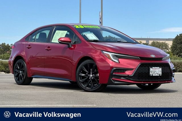 Used 2023 Toyota Corolla SE w/ Carpet Mat Package (TMS) FWD image 1
