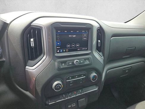 Used 2021 Chevrolet Silverado 1500 Custom Trail Boss AWD/4WD image 20