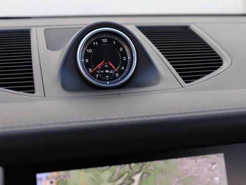 Used 2017 Porsche Macan S image 50